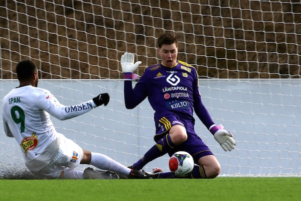 t_hilandermika20150416