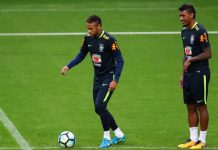 Neymar jäi Paulinhon jyrän alle Brasilian harjoituksissa – joutui sivuun vamman takia