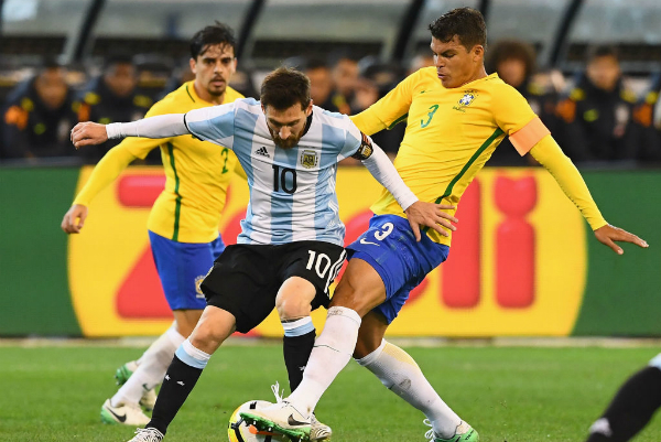 getty_messisilva20170609