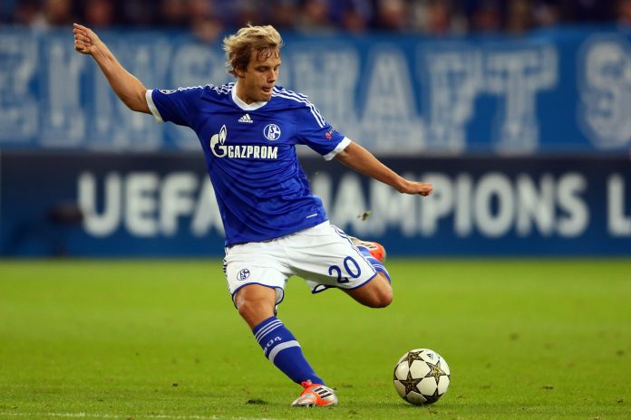 getty_pukkiteemu20121003