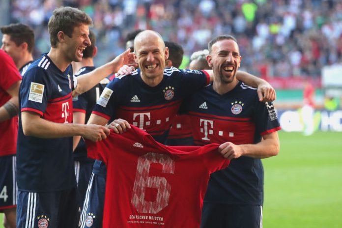 FC Augsburg v FC Bayern Muenchen - Bundesliga