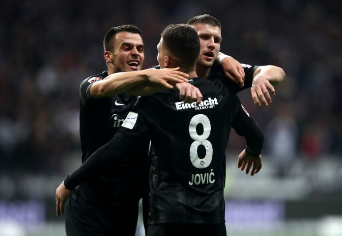 Eintracht Frankfurt v FC Schalke 04 - Bundesliga