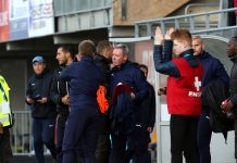 Jani Honkavaara halusi Keith Armstrongin SJK:hon – myös pelaajien asema huolestuttaa koronakriisin keskellä: ”Ei sitä oikein tunnisteta edes ammatiksi”