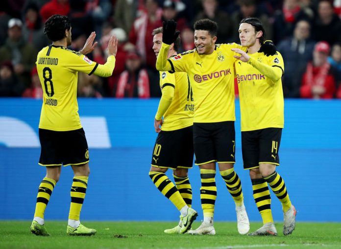 1. FSV Mainz 05 v Borussia Dortmund - Bundesliga