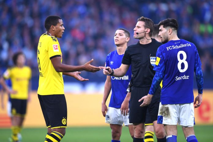 FC Schalke 04 v Borussia Dortmund - Bundesliga