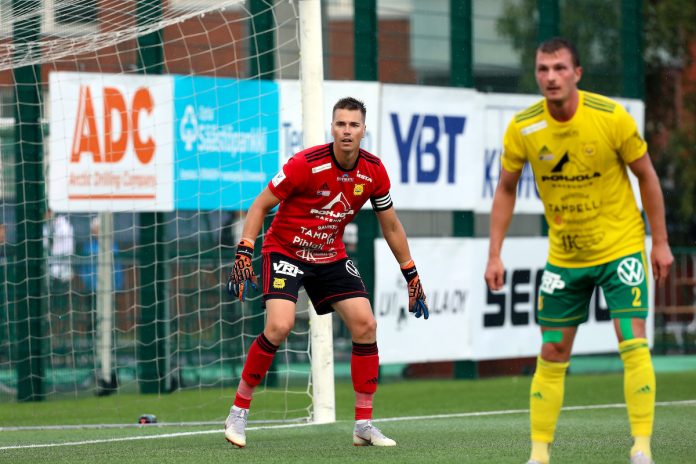 RoPS - Ilves